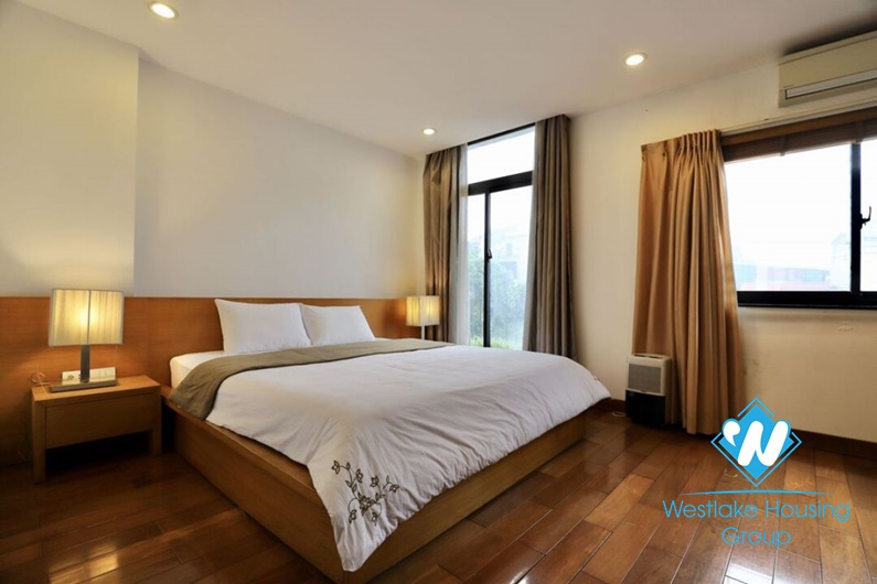 Modern apartment for rent in Truc Bach area, Ba Dinh, Ha Noi